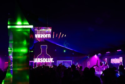 Absolut.Land