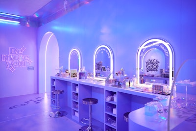 On site, fans could get glowy beauty looks created by celebrity makeup artists from trend-inspired menus built through collaborative boards on Pinterest. Popular options included bold, colorful graphic liners; gemstones; pearls; and metallic stickers.